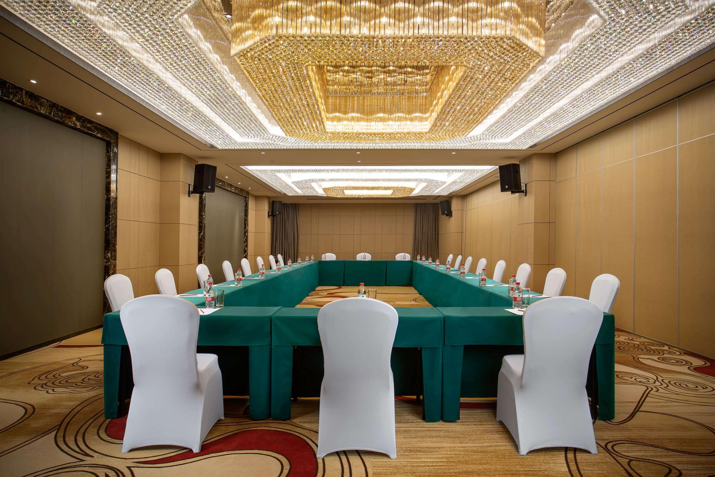 Ramada Wyndham Zhengzhou Xinzheng Hotel Xinzheng  Eksteriør billede